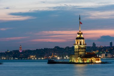 İstanbul, Türkiye 'deki Bakireler Kulesi (KIZ KULESI - USKUDAR)