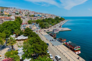 SINOP, TURKEY - 16 Haziran 2018: Sinop City, Türkiye. Sinop, Türkiye 'nin en kuzeyindeki şehir. Sinop ili, Türkiye 'nin Karadeniz kıyısında bir ildir..