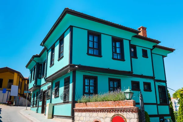 Kolorowe Stare Domy Odunpazari Piękny Widok Ulicę Odunpazari Tradycyjnymi Zabytkowymi — Zdjęcie stockowe