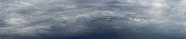 Небо Перед Бурей — стоковое фото