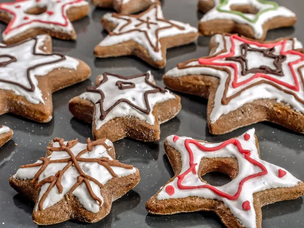 Galletas Jengibre Estacionales Forma Estrella Con Cing Iwhite —  Fotos de Stock