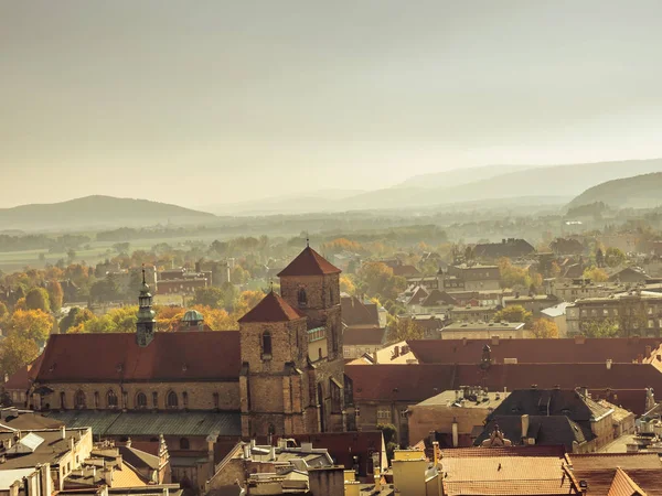 Vue Panoramique Ville Klodzko Avec Chaîne Montagnes Des Sudètes Arrière — Photo
