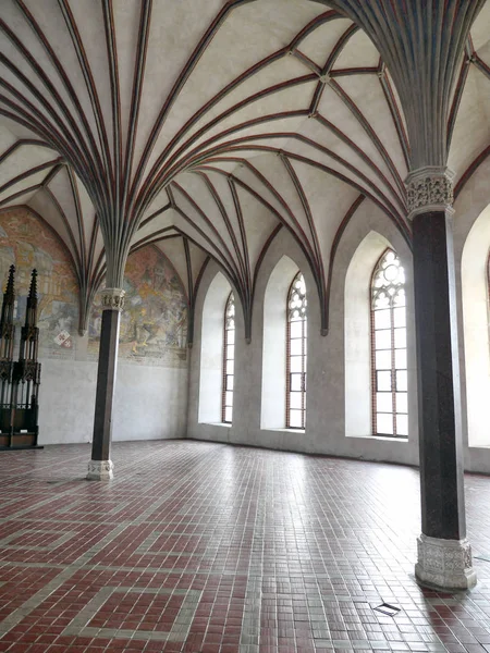 Gotik büyük Refectory, Malbork Kalesi, Polonya — Stok fotoğraf