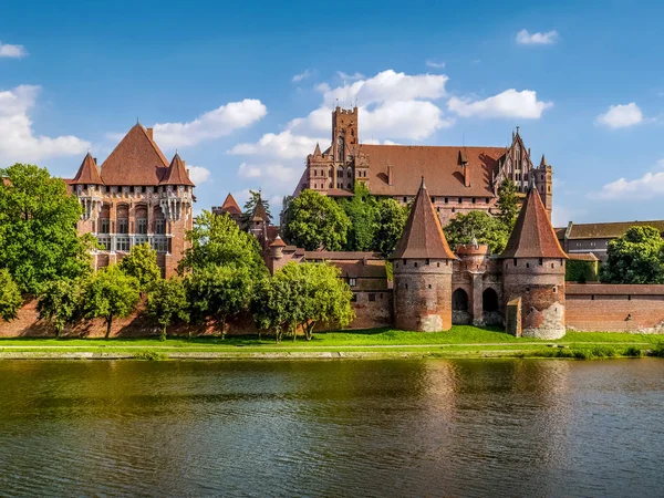 Teutonic Malbork castle, Poland — Stock Photo, Image