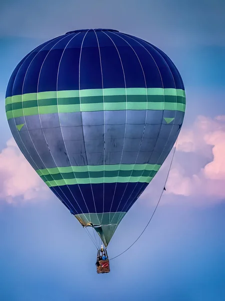 Balonem w powietrzu — Zdjęcie stockowe