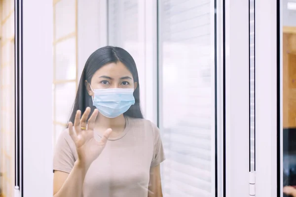 Mujer Asiática Que Permanece Casa Durante Coronavirus Covid Epidemia Pandemia — Foto de Stock