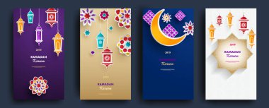 Ramazan Kareem 3D arabesk yıldız ve çiçekler ile dikey afiş.