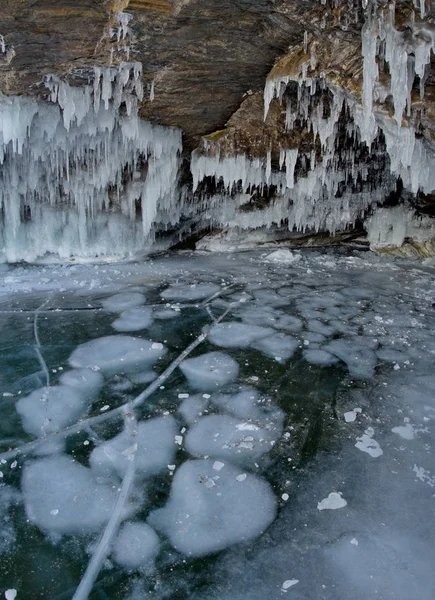 Rússia Sibéria Oriental Lago Baikal Cavernas Gelo Ilha Olkhon Mar — Fotografia de Stock