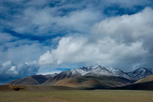 Mongolie Occidentale Steppe Sans Fin Est Entourée Chaînes Montagnes — Photo