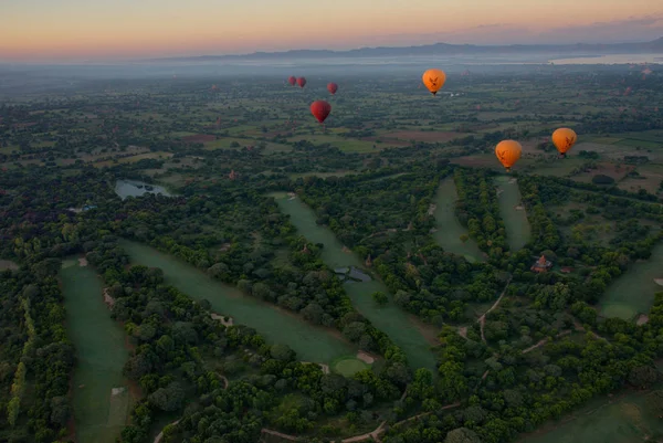 Bagan Μιανμάρ 2016 Κάθε Πρωί Την Αυγή Μια Ντουζίνα Μπαλόνια — Φωτογραφία Αρχείου