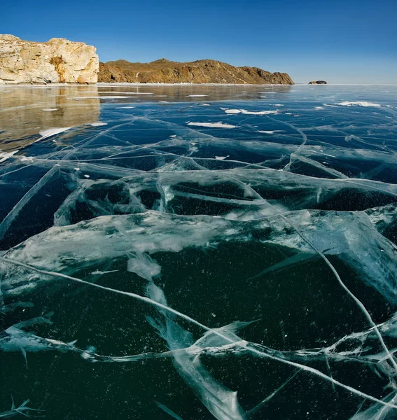 Russia Siberia Orientale Bellezza Unica Ghiaccio Trasparente Del Lago Baikal — Foto Stock