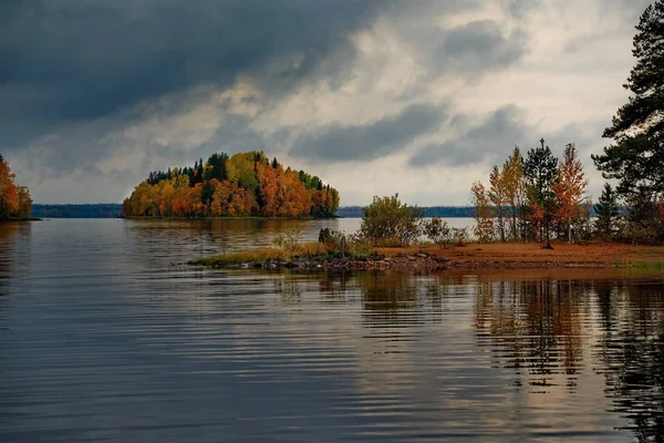 Rosja Republika Karelii Zarośnięte Wyspy Wodłoziero Znana Drewnianej Cerkwi — Zdjęcie stockowe