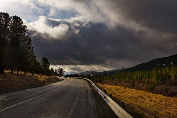 Russia Montagna Altai Autostrada Chui Considerata Più Bella Autostrada Federale — Foto Stock