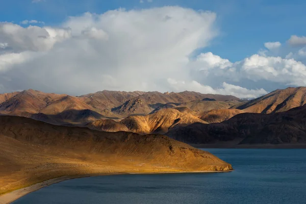 Tayikistán Lago Desértico Gran Altitud Yashilkul Sección Noreste Autopista Pamir —  Fotos de Stock