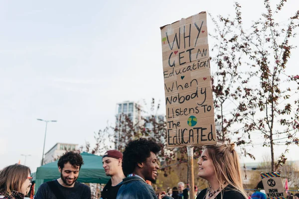 Londyn 2019 Rebelianci Wymierający Waterloo Bridge — Zdjęcie stockowe