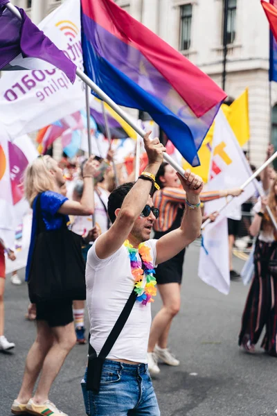 Londres Reino Unido 2019 Pessoas Com Bandeiras Bandeiras Comemorando London — Fotografia de Stock