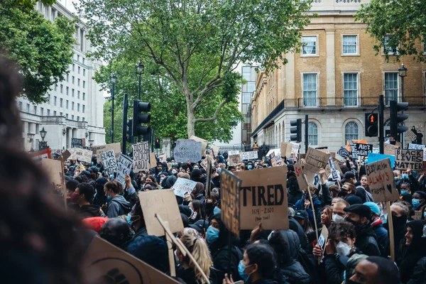 Londyn 2020 Protest Przeciwko Black Lives Matter Podczas Pandemii Koronawirusowej — Zdjęcie stockowe