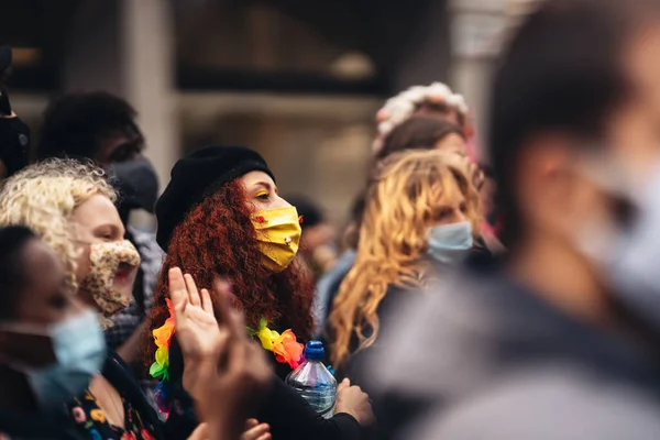 Londen Verenigd Koninkrijk 2020 Lgbtq Demonstranten Met Medische Maskers Black — Stockfoto