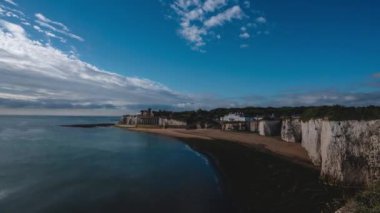 Kingsgate, Botany Bay İngiltere 'de beyaz kayalıklar ve tebeşir kayaları