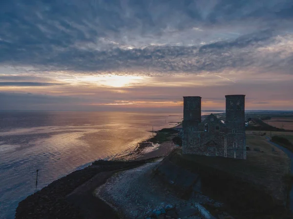 Reculver Reino Unido 2020 Toma Aérea Drones Restos Torres Iglesia —  Fotos de Stock