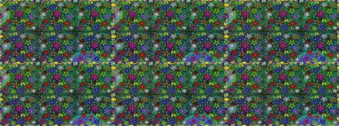 Raster. Yeşil ve mavi renkte güzel çiçeklerle kusursuz desen, suluboya çiçek deseni, duvar kağıdı, kart veya kumaş için fayanslı.