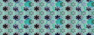 Çiçekleri, deniz kabukları, mandalaları ve suluboya efektleriyle donanma geçmişi. Eskiz modeli etnik tasarım. Yatak çarşafları, ceket, paket tasarımı, kumaş ve moda kavramları için tekstil baskısı.