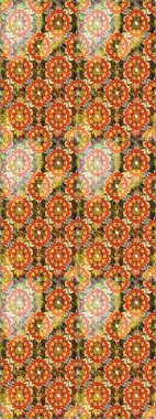 Kusursuz kraliyet lüksü, altın barok kumaş rengi. Altın antika ortaçağ dekoratifi, yaprakları ve turuncu ve kahverengi desenli süslemeleri olan pürüzsüz bir şablon..