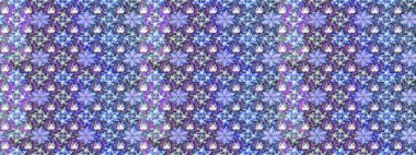 Raster çiçek desenleri çiziyor. Vadinin mavi ve menekşe rengi çiçekleri.