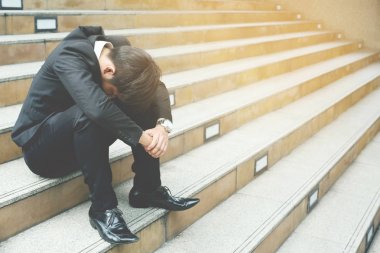 stres insanlar ofiste sıkıştırma stresli hissediyorum karar işsiz veya depresyon durumu Stres neden zihinsel sorunlar Stres ve İşsizlik Kavramı.
