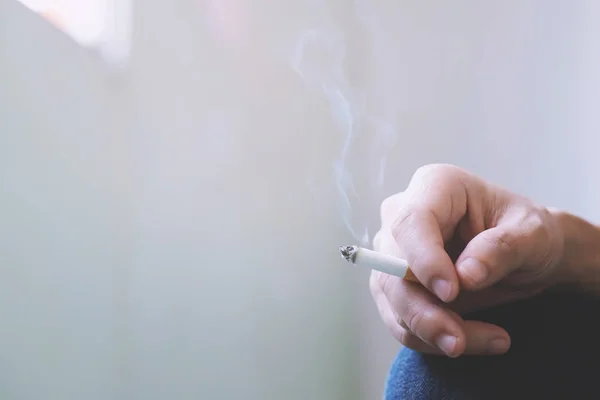 Fumer Cigarettes Tabac Main Avec Accent Doux Concept Quitter Les — Photo