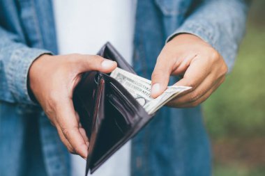 Çevrimiçi alışverişler için cüzdan