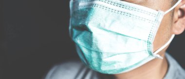 Korona virüsünü önlemek için yüz maskesi