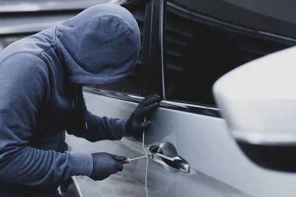 Robber Stealing Car Parked Mall — Stock Photo, Image