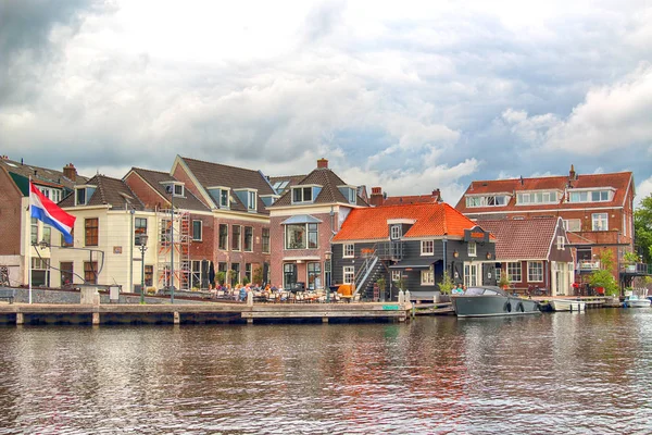 Haarlem Nizozemsko Července 2018 Kanál Historickými Domy Starých Haarlem Typická — Stock fotografie