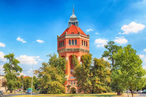 Wrocław Polska Sierpień 2018 Wieża Ciśnień Przy Ulicy Sudeckiej Wrocławiu — Zdjęcie stockowe