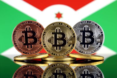 Bitcoin (Btc) ve Burundi bayrağı fiziksel sürümü. Yüksek teknoloji (Cryptocurrency, Blockchain teknolojisi, akıllı sözleşmeler, ICO yatırımcılar için kavramsal görüntü).