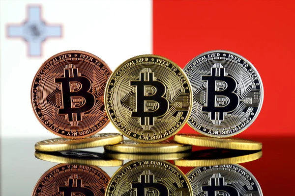 Bitcoin Btc Máltai Zászló Fizikai Változata Befektetők Számára Nagy Technológia — Stock Fotó