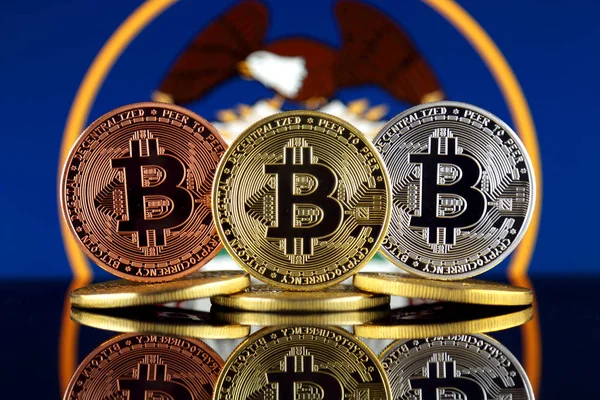 Fysieke Versie Van Bitcoin Btc Utah Vlag Conceptuele Afbeelding Voor — Stockfoto