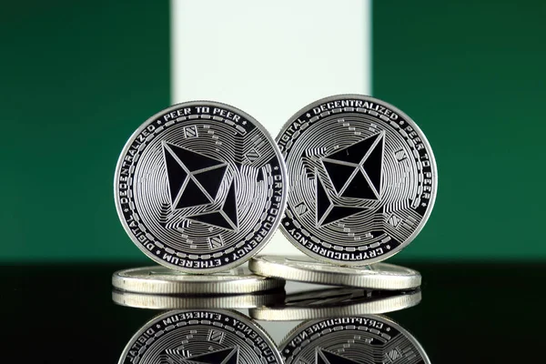 Versión Física Ethereum Eth Nigeria Flag Imagen Conceptual Para Inversores — Foto de Stock
