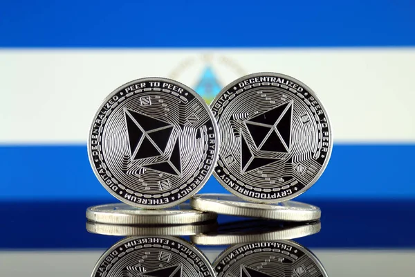 Versión Física Ethereum Eth Bandera Nicaragua Imagen Conceptual Para Inversores —  Fotos de Stock