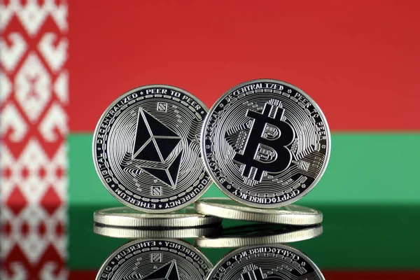 Versión Física Ethereum Eth Bitcoin Btc Belarus Flag Criptomonedas Más — Foto de Stock
