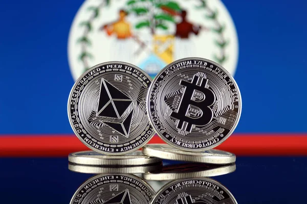 Fizikai Változata Ethereum Eth Bitcoin Btc Belize Zászló Legnagyobb Cryptocurrencies — Stock Fotó