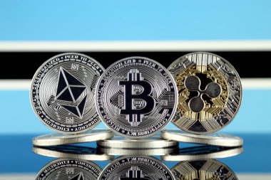 Ethereum (Eth), Bitcoin (Btc), dalgalanma (Xrp) ve Botsvana Bayrağı fiziksel sürümü. En iyi 3 Cryptocurrencies pazara göre kap.