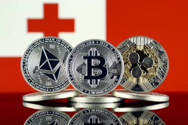 Ethereum (Eth), Bitcoin (Btc), dalgalanma (Xrp) ve Tonga bayrağı fiziksel sürümü. En iyi 3 Cryptocurrencies pazara göre kap.