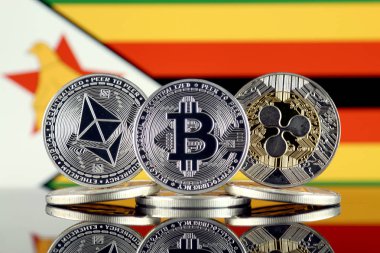 Ethereum (Eth), Bitcoin (Btc), dalgalanma (Xrp) ve Zimbabve bayrağı fiziksel sürümü. En iyi 3 Cryptocurrencies pazara göre kap.