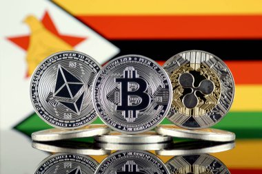 Ethereum (Eth), Bitcoin (Btc), dalgalanma (Xrp) ve Zimbabve bayrağı fiziksel sürümü. En iyi 3 Cryptocurrencies pazara göre kap.