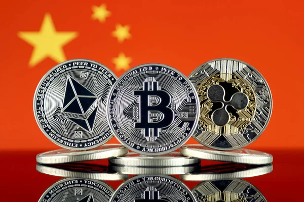 Physical Version Ethereum Eth Bitcoin Btc Ripple Xrp China Flag — Stock Photo, Image