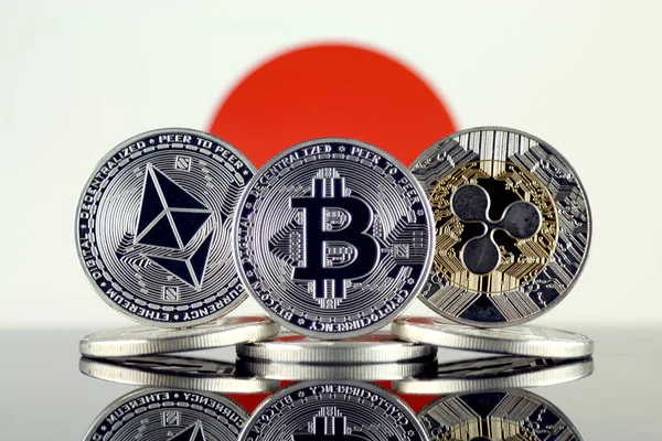 Versión Física Ethereum Eth Bitcoin Btc Ripple Xrp Japan Flag — Foto de Stock