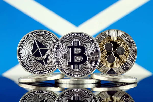 Versión Física Ethereum Eth Bitcoin Btc Ripple Xrp Scotland Flag — Foto de Stock