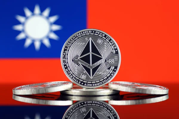 虚灵议会 瑞士联邦 和台湾国旗的物理版 Cryptocurrency Blockchain 智能合同 个人标记和初始硬币发行中投资者的概念形象 — 图库照片